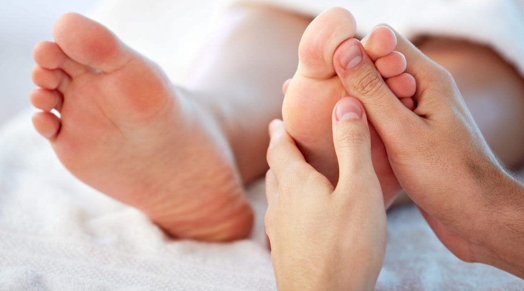 Come massaggiare i piedi - Corso professionale 